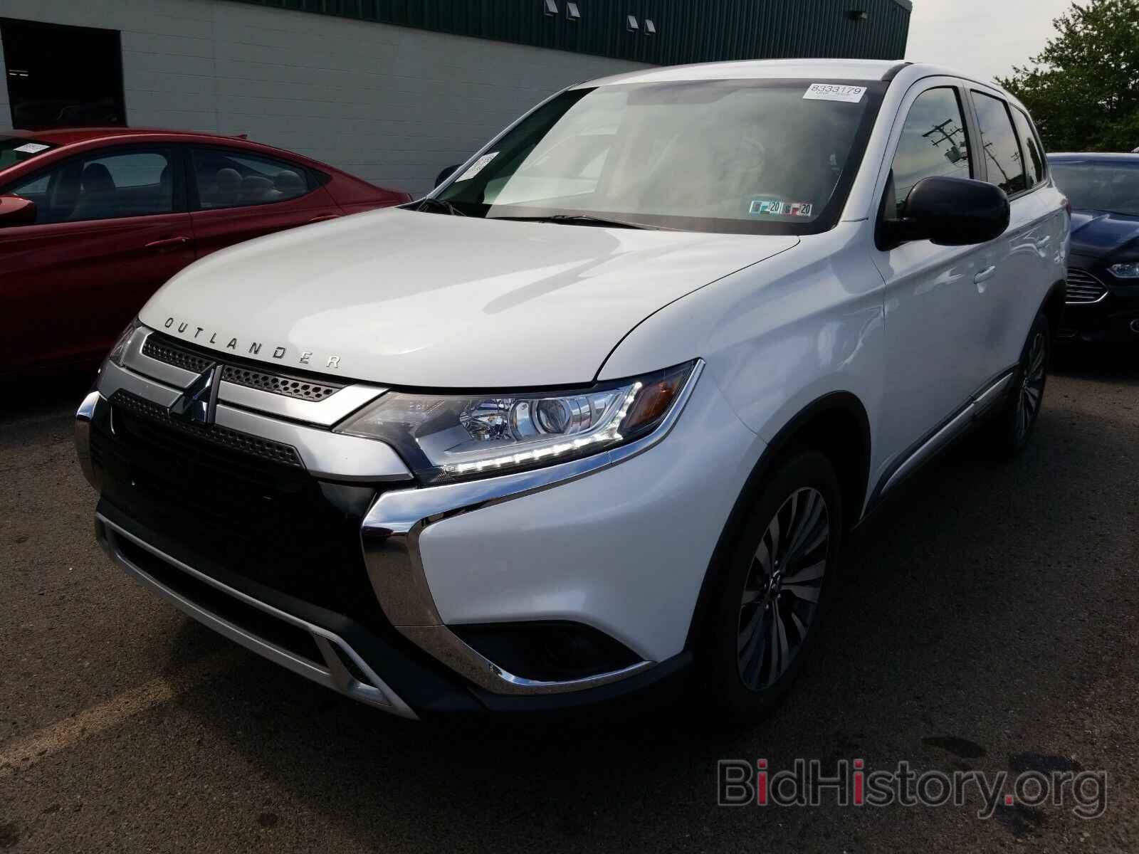 Photo JA4AZ3A3XKZ051261 - Mitsubishi Outlander 2019