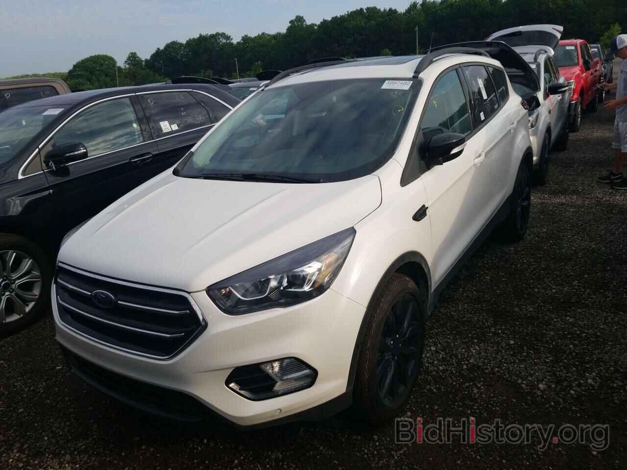 Photo 1FMCU9J93KUC12983 - Ford Escape 2019