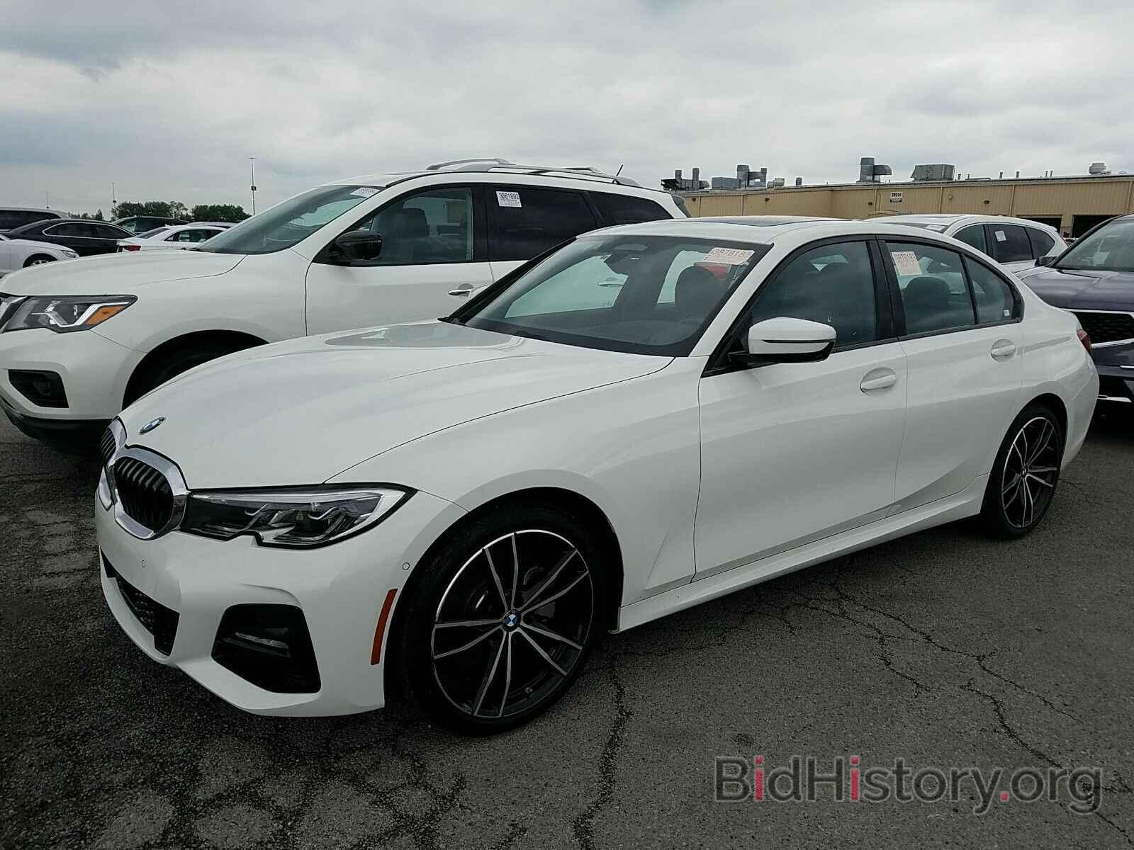 Photo WBA5R7C59KAJ81198 - BMW 3 Series 2019