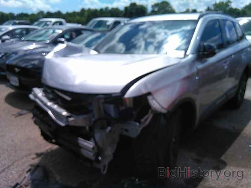 Photo JA4AZ3A39LZ028703 - Mitsubishi Outlander 2020