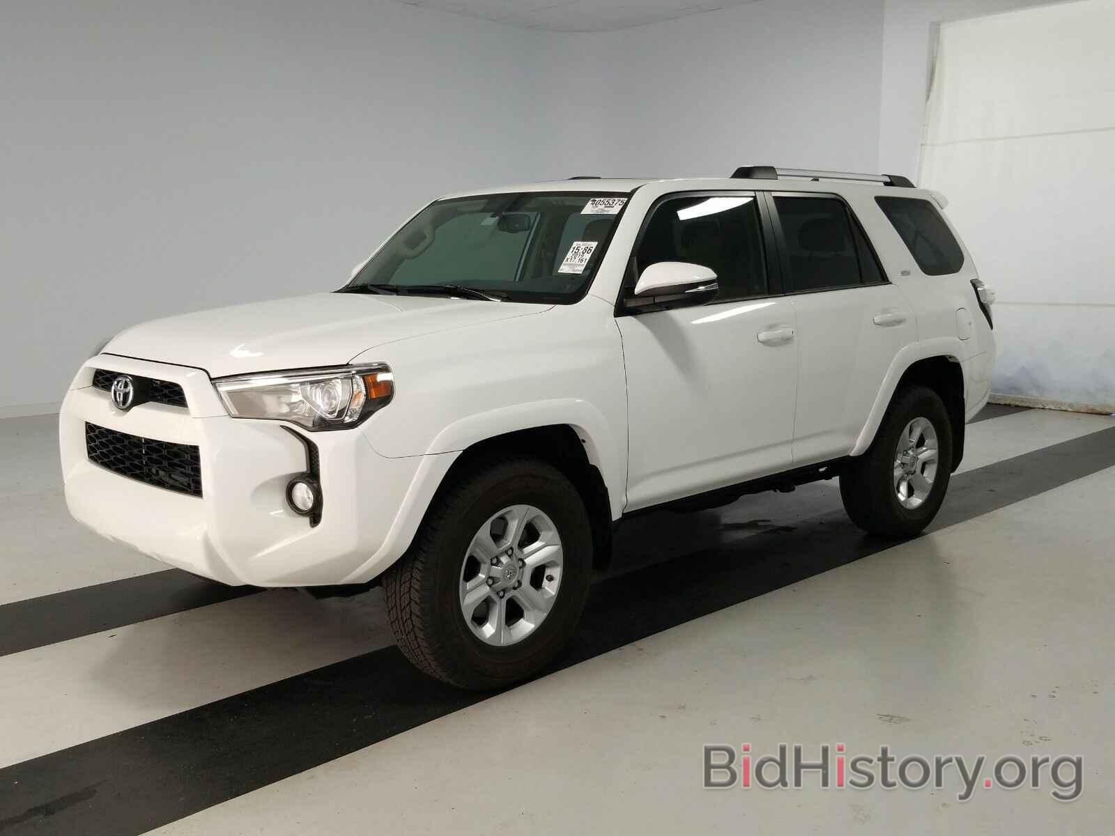 Photo JTEBU5JR2K5627100 - Toyota 4Runner SR5 2019