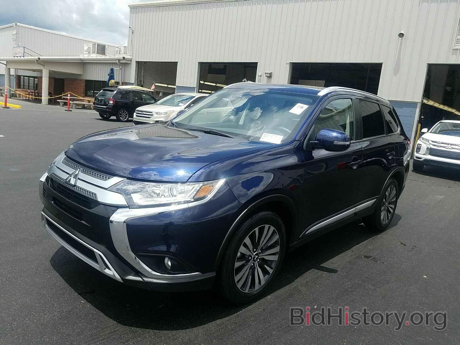 Photo JA4AD3A33LZ012690 - Mitsubishi Outlander 2020