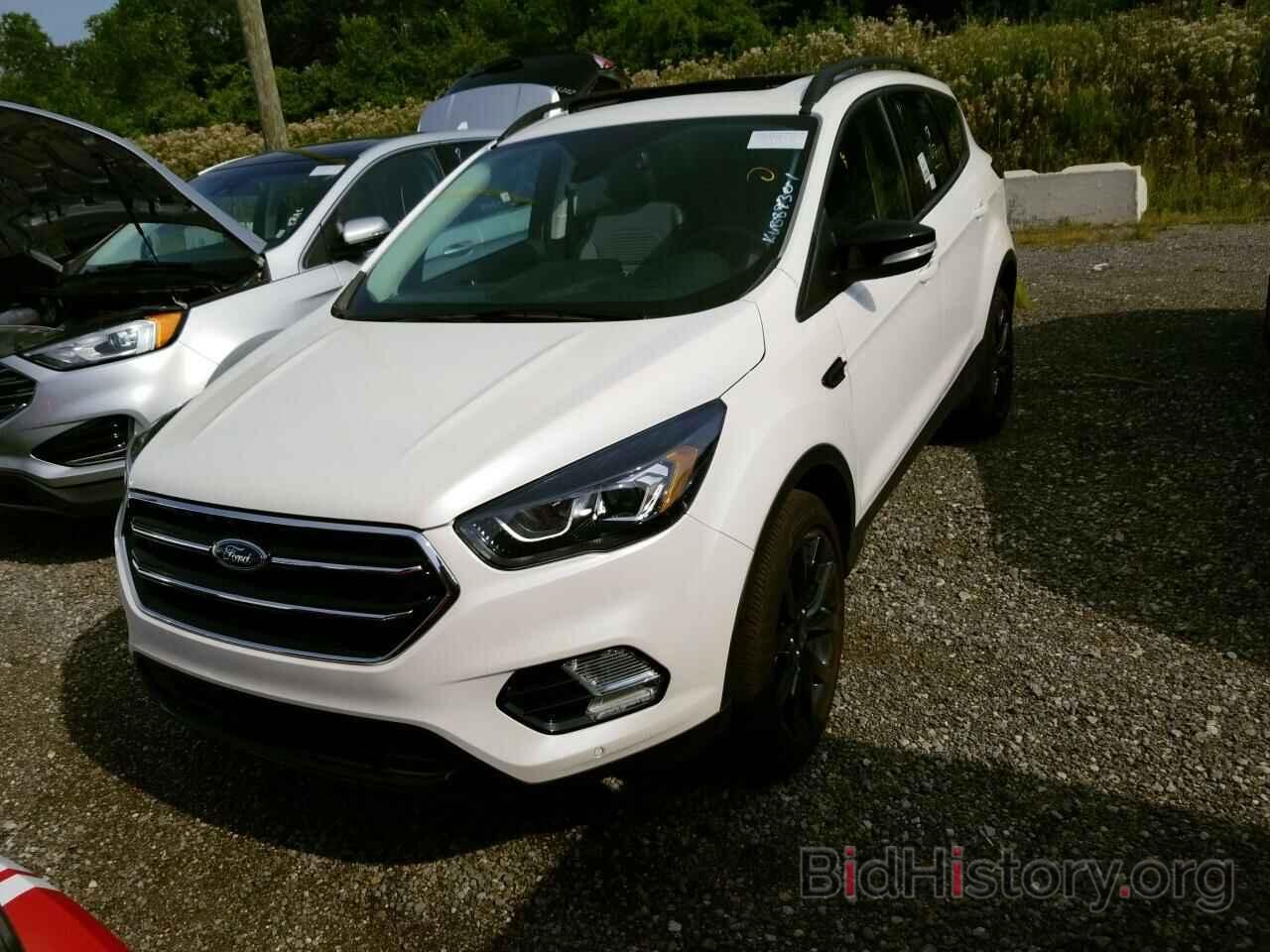 Photo 1FMCU9J9XKUB89301 - Ford Escape 2019