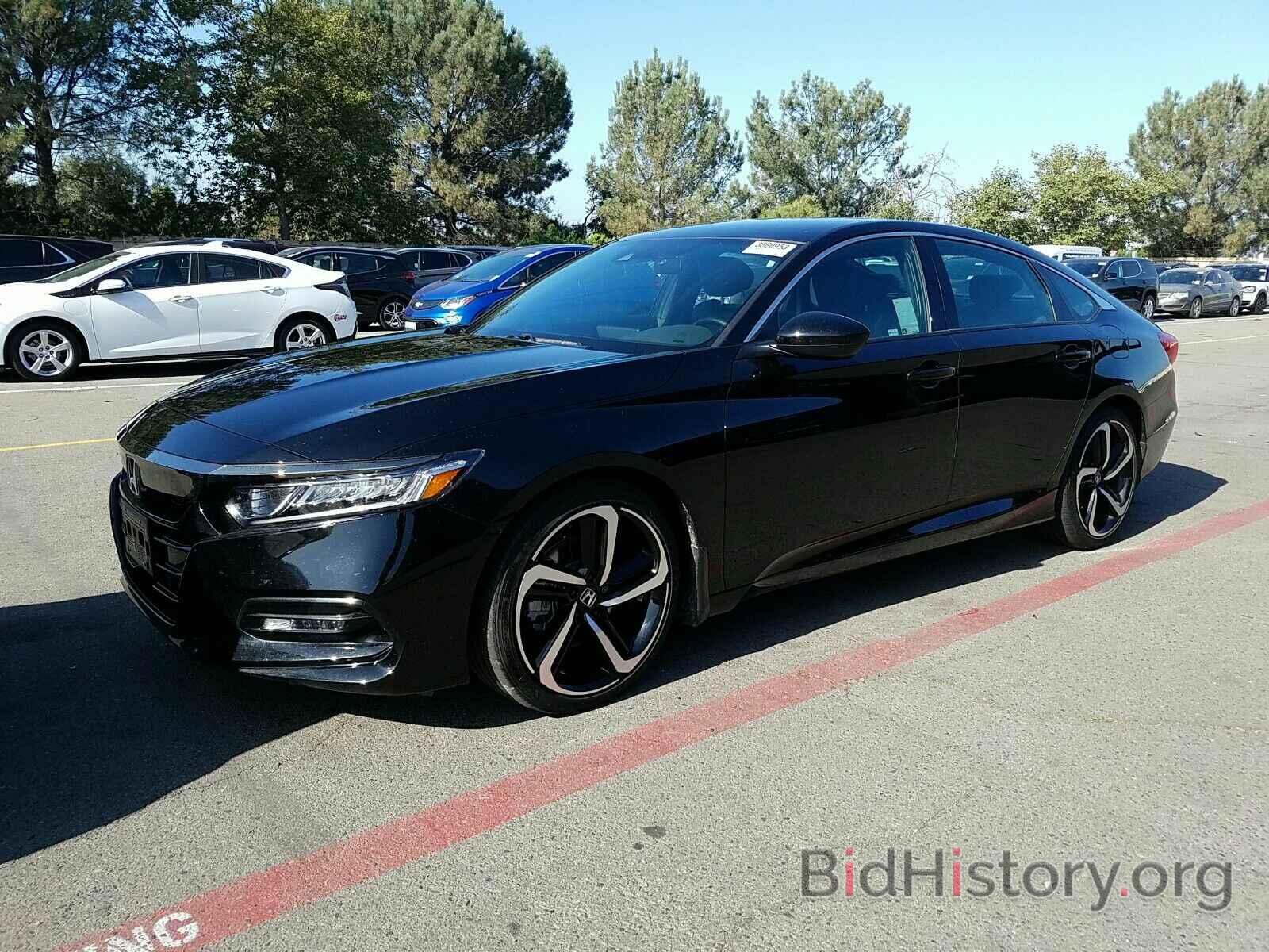 Photo 1HGCV1F31KA037319 - Honda Accord Sedan 2019