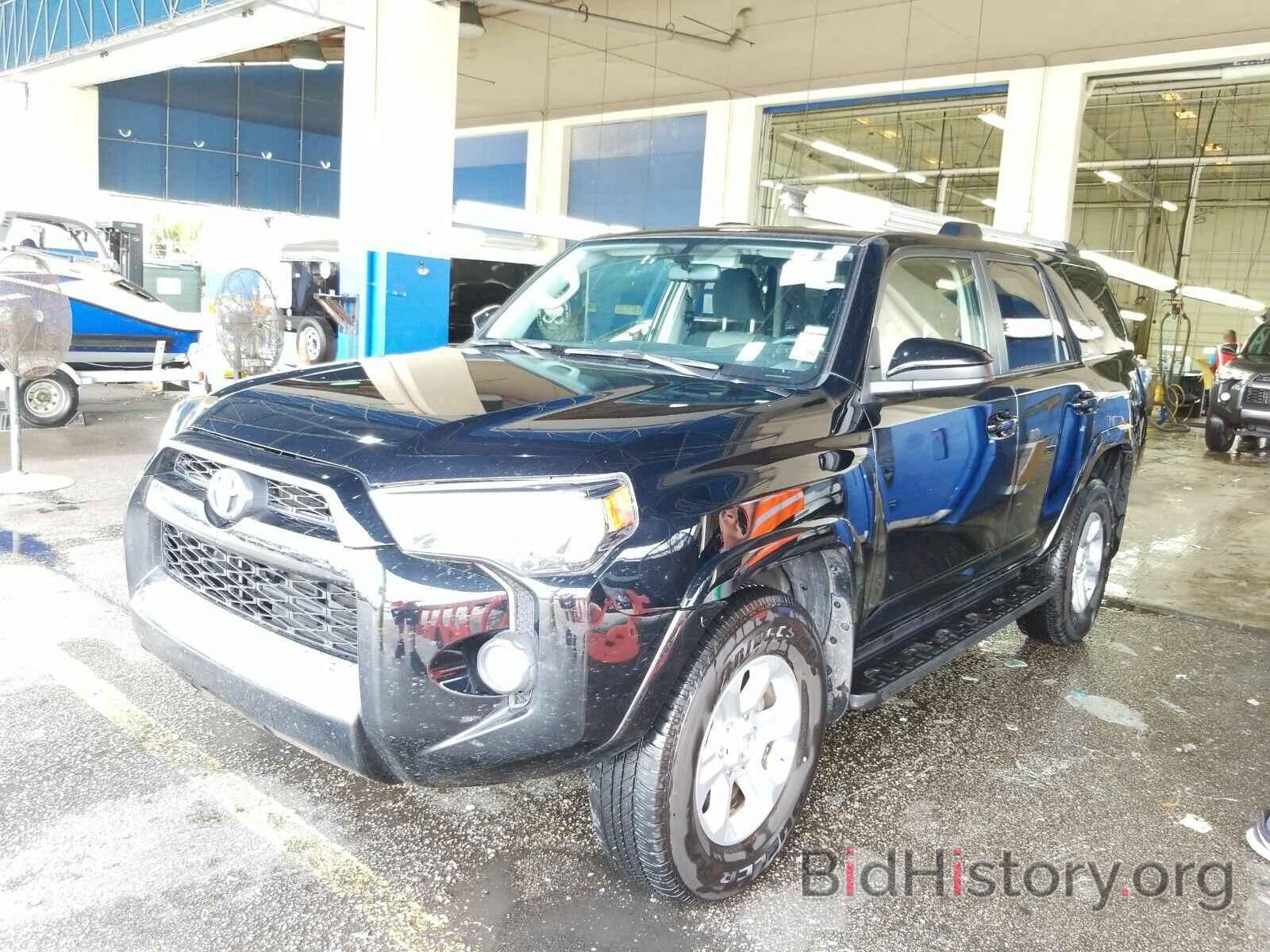 Фотография JTEBU5JR5K5671222 - Toyota 4Runner SR5 2019