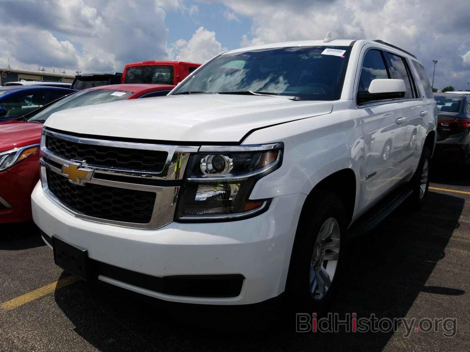 Photo 1GNSKBKC1KR380185 - Chevrolet Tahoe 2019