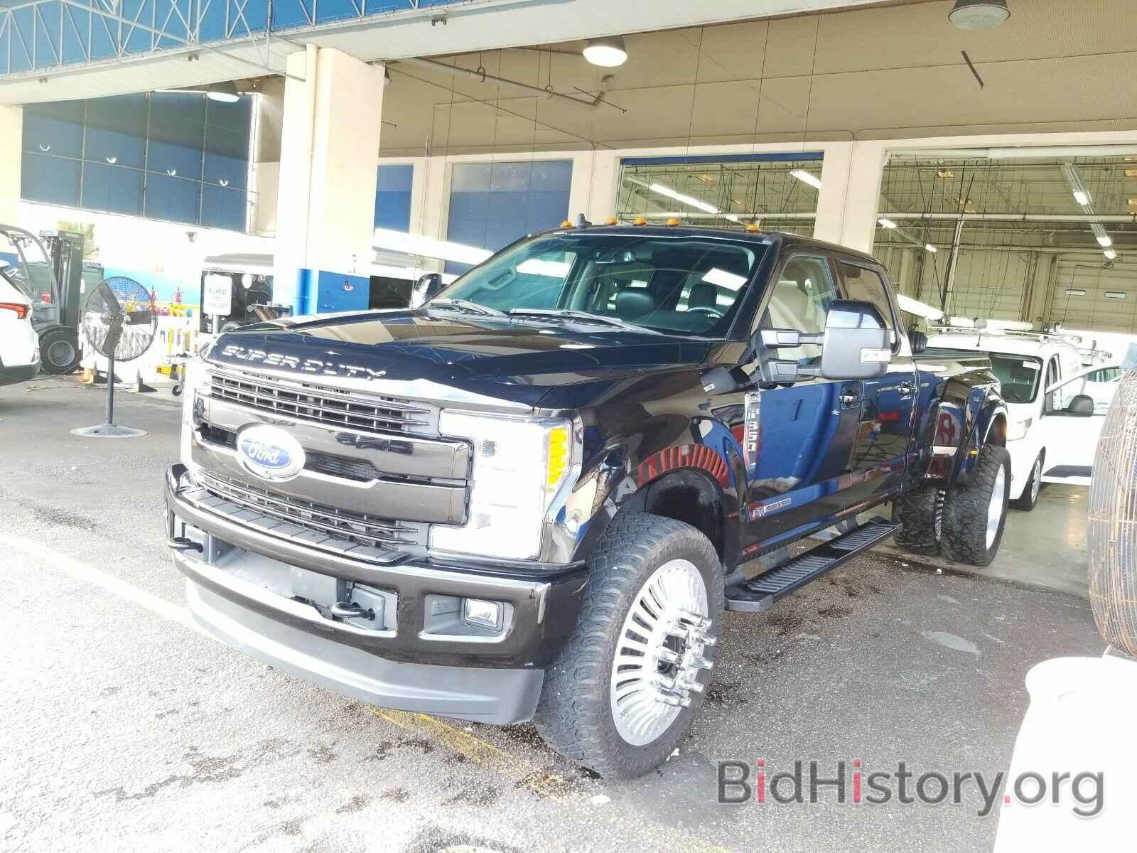 Photo 1FT8W3DTXKEE95966 - Ford Super Duty F-350 DRW 2019
