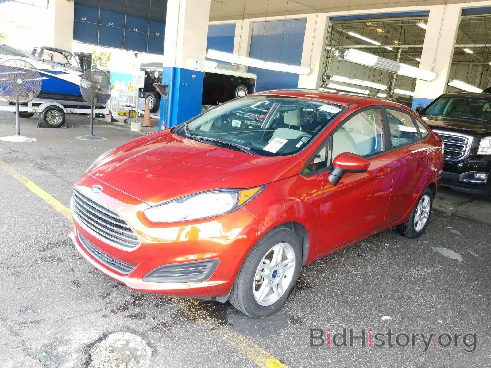 Photo 3FADP4BJ0KM130697 - Ford Fiesta 2019