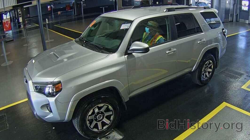 Photo JTEBU5JR8K5684854 - Toyota 4Runner 2019