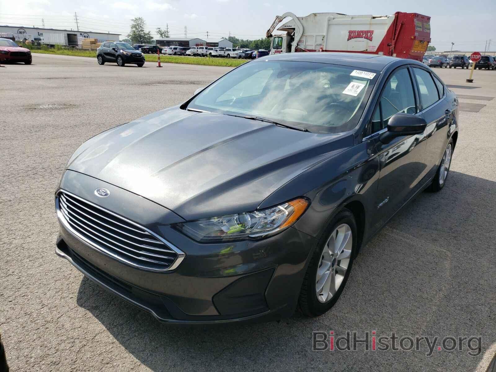 Фотография 3FA6P0LU0KR262114 - Ford Fusion Hybrid 2019