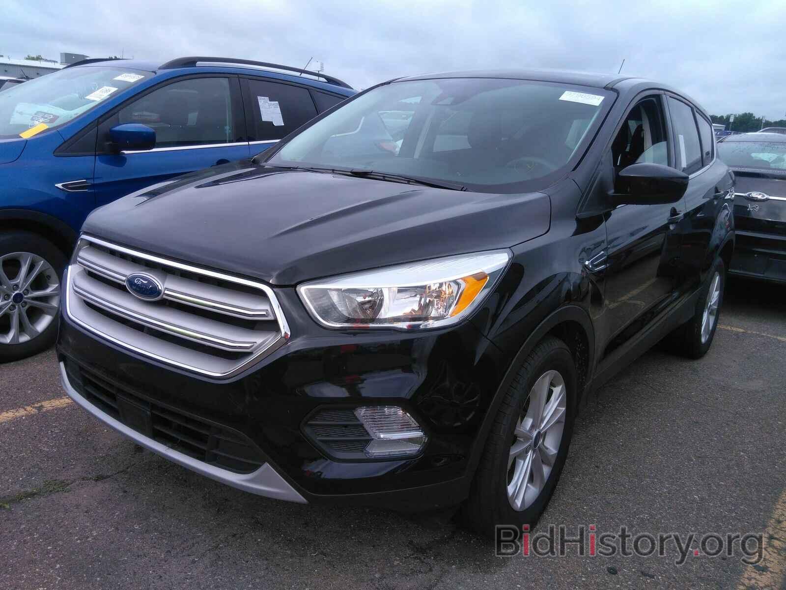 Фотография 1FMCU0GD7KUB32335 - Ford Escape 2019