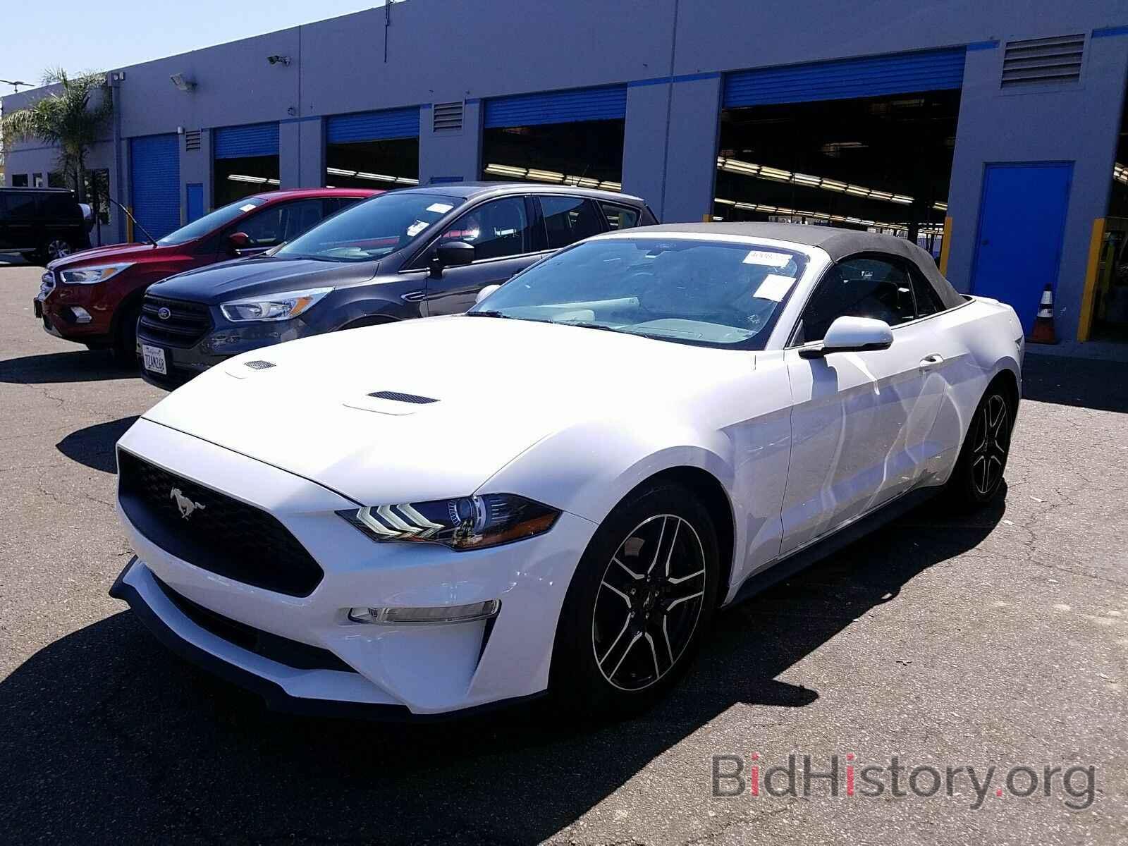 Photo 1FATP8UH9K5151566 - Ford Mustang 2019