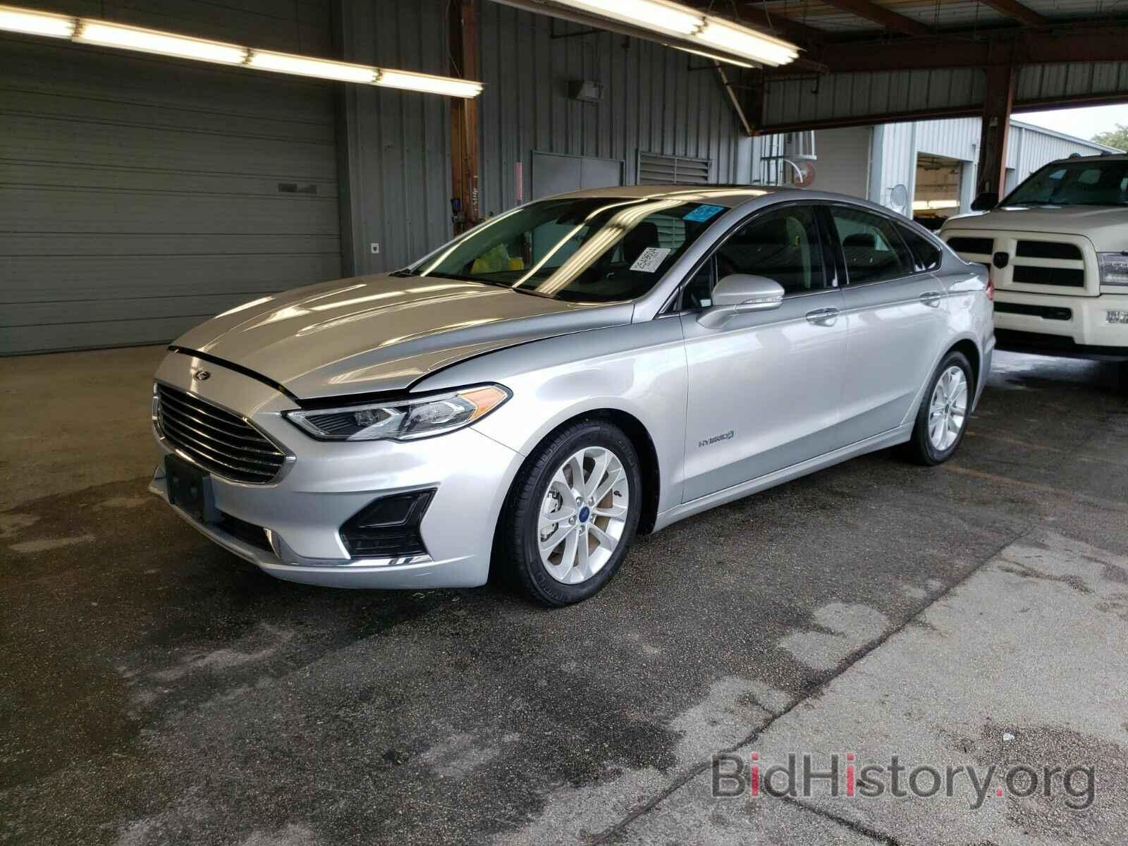 Фотография 3FA6P0MU8KR121130 - Ford Fusion Hybrid 2019