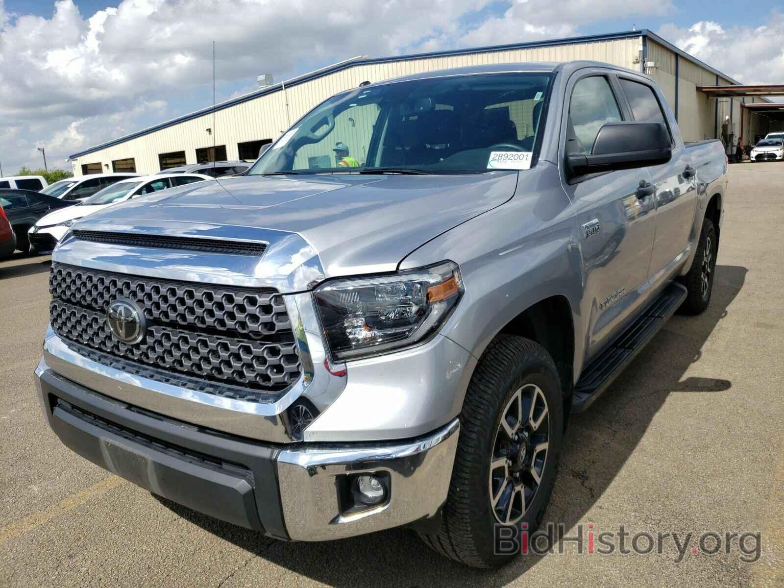 Фотография 5TFDY5F14KX846004 - Toyota Tundra 4WD 2019