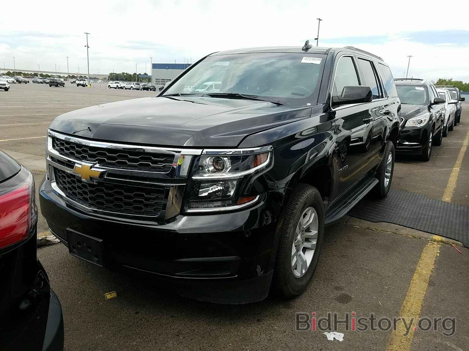 Photo 1GNSKBKCXKR336797 - Chevrolet Tahoe 2019