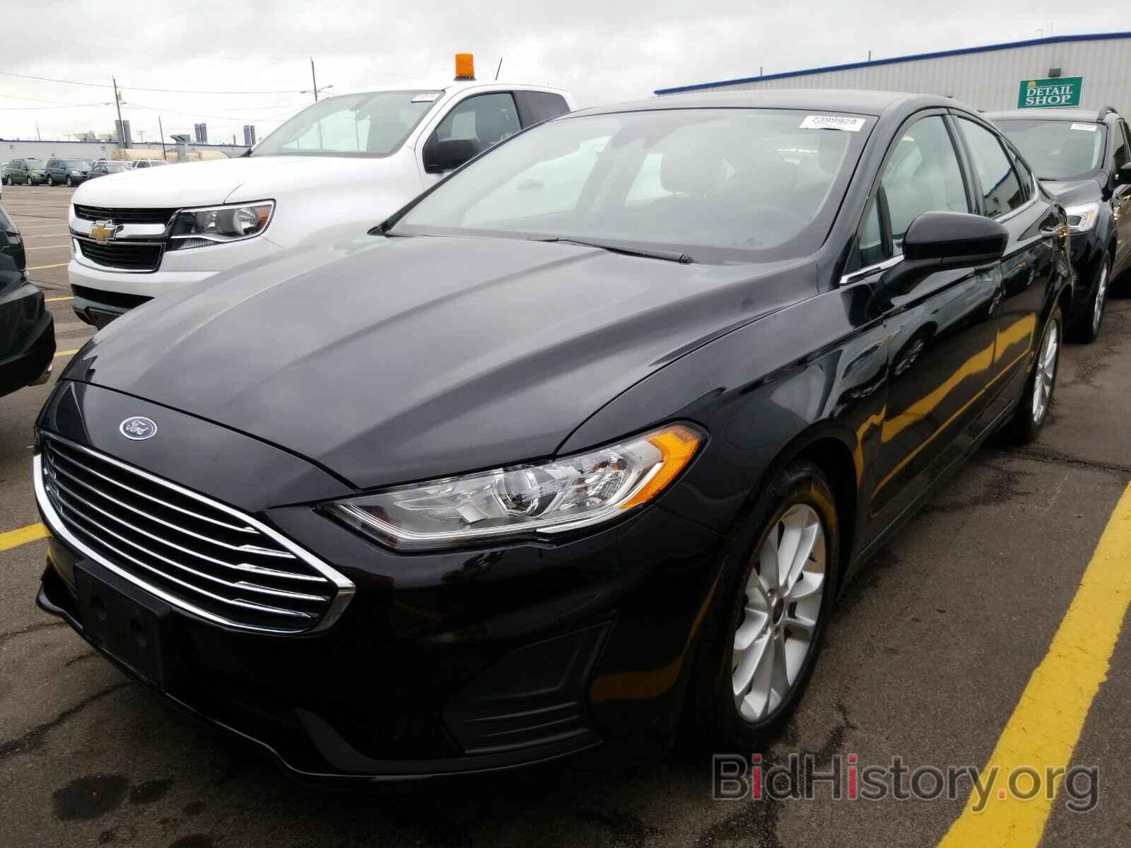 Photo 3FA6P0H71KR119546 - Ford Fusion 2019