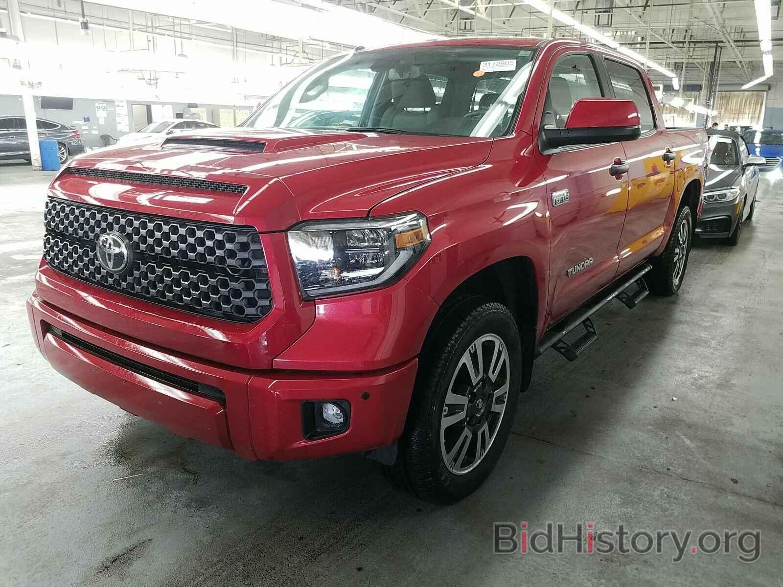 Фотография 5TFDY5F18KX845812 - Toyota Tundra 4WD 2019