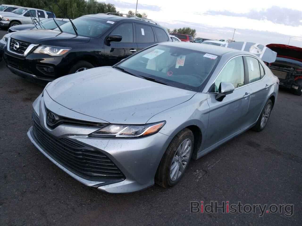 Photo 4T1C11AK4LU914650 - Toyota Camry LE 2020