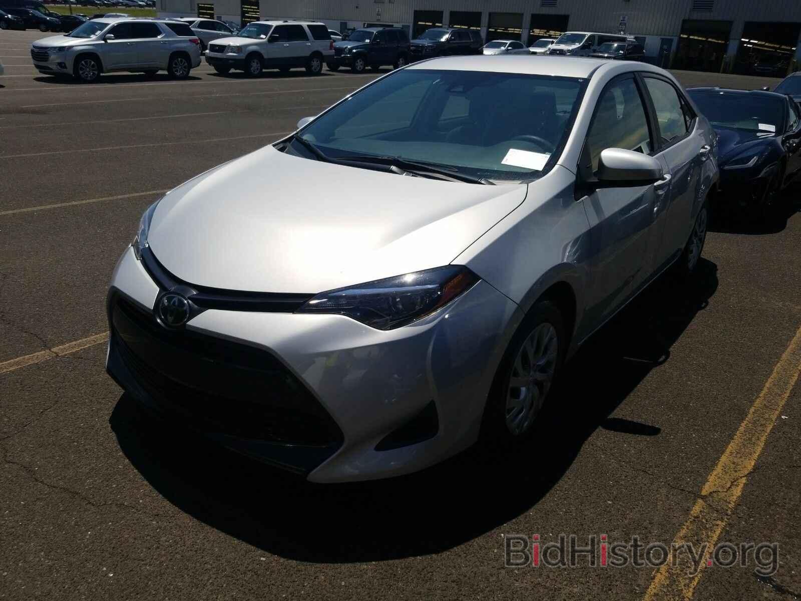 Photo 2T1BURHE4KC236872 - Toyota Corolla LE 2019