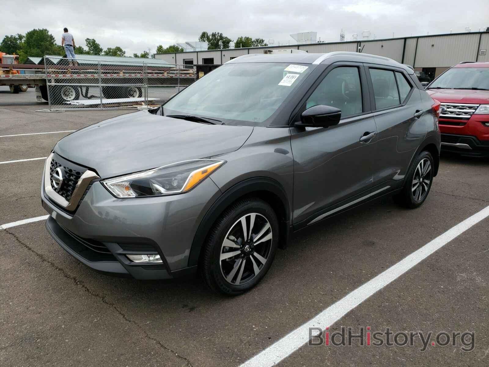 Photo 3N1CP5CU2KL527356 - Nissan Kicks 2019