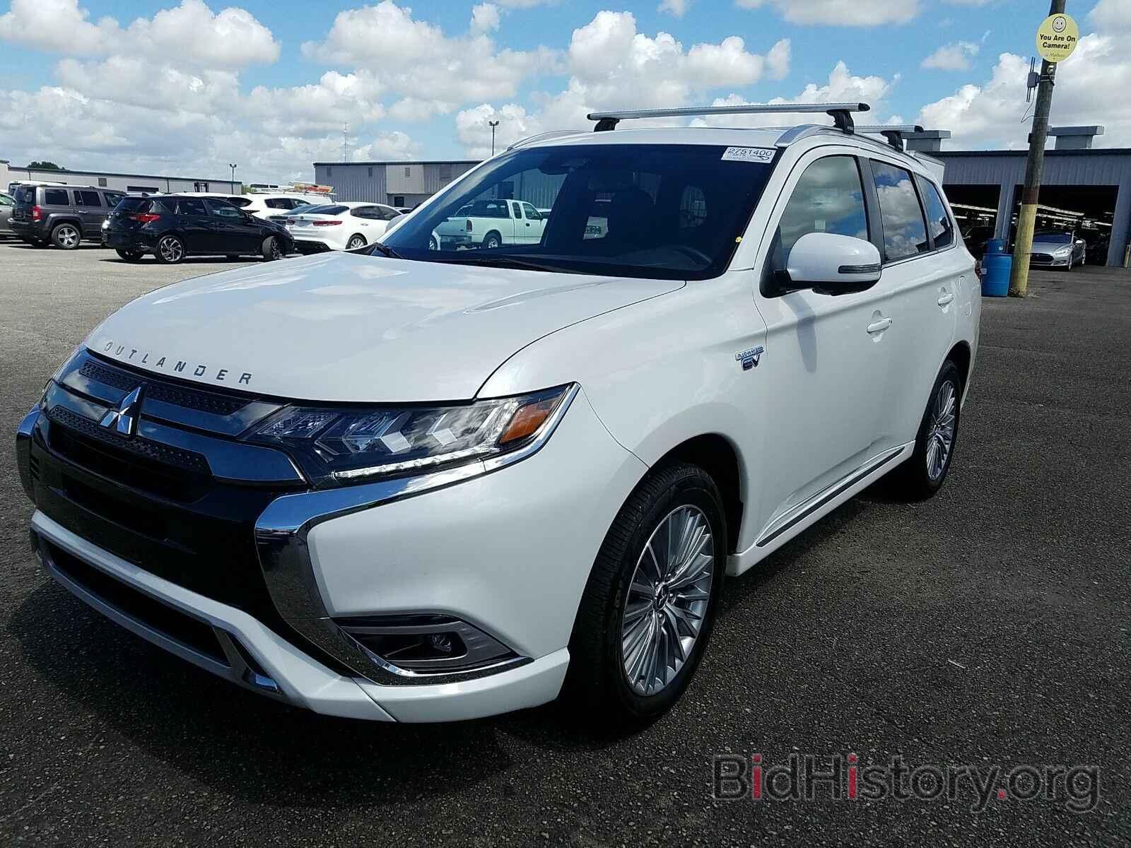 Photo JA4J24A56LZ009554 - Mitsubishi Outlander PHEV 2020