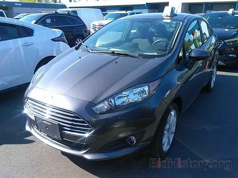 Photo 3FADP4BJ4KM106760 - Ford Fiesta 2019