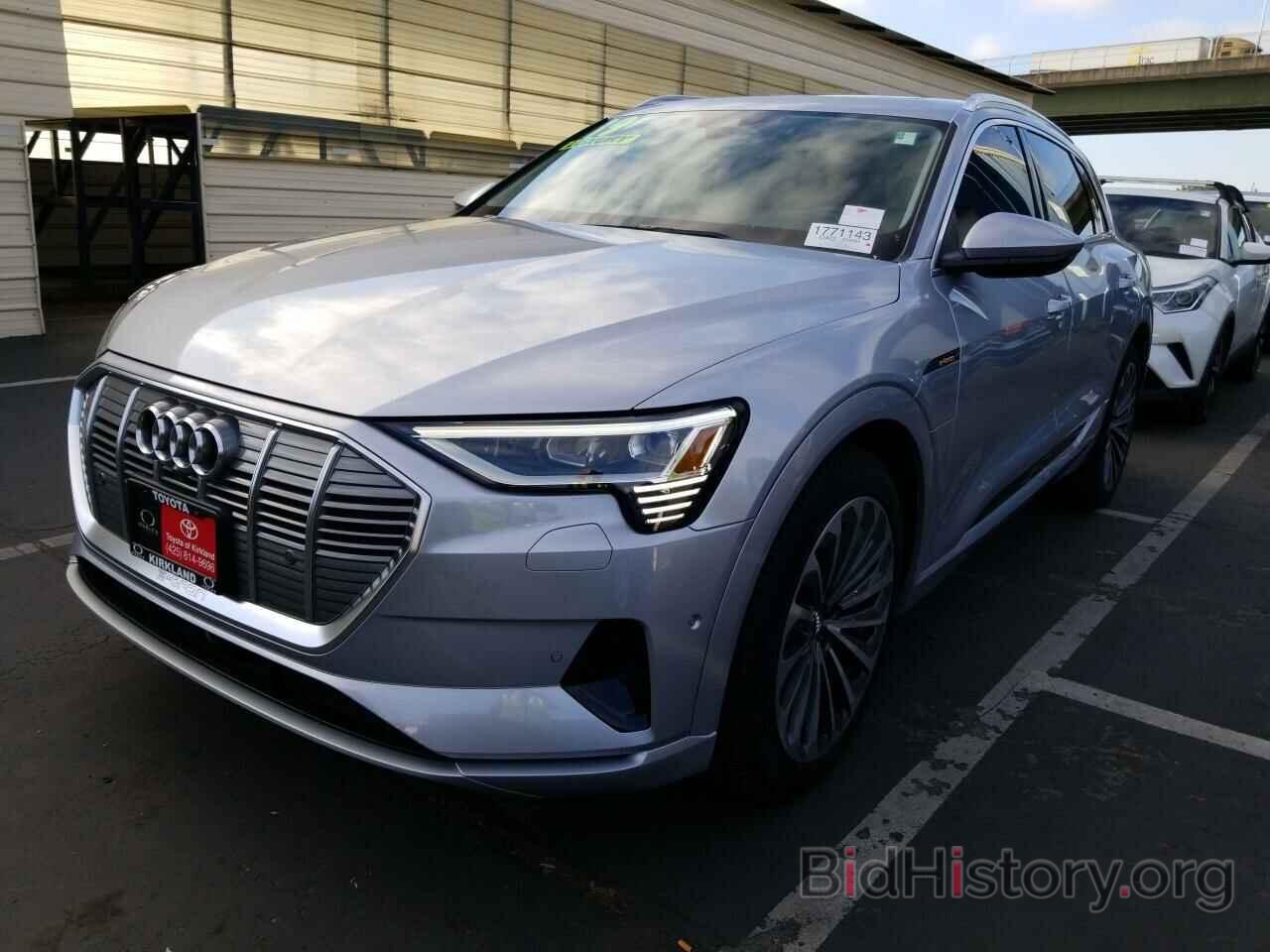 Фотография WA1VABGEXKB009466 - Audi e-tron 2019