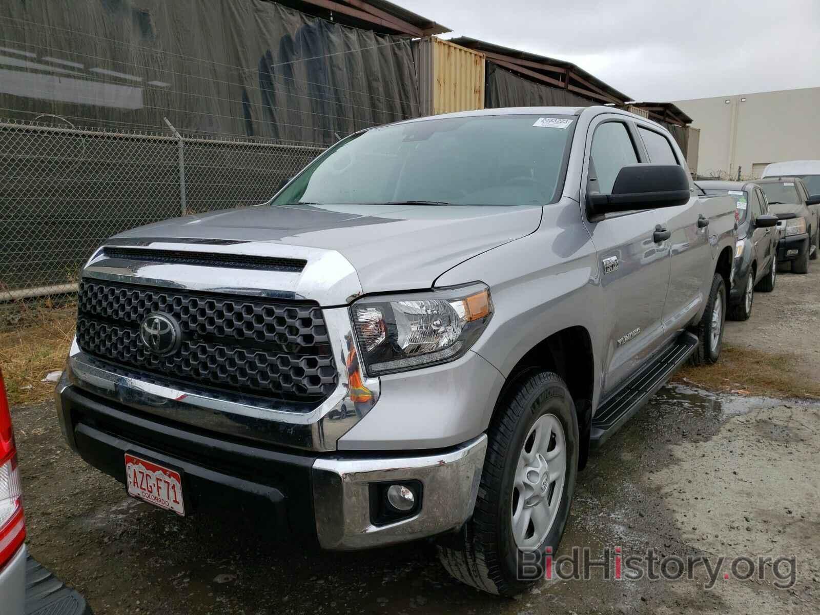 Фотография 5TFDY5F11LX905348 - Toyota Tundra 4WD 2020