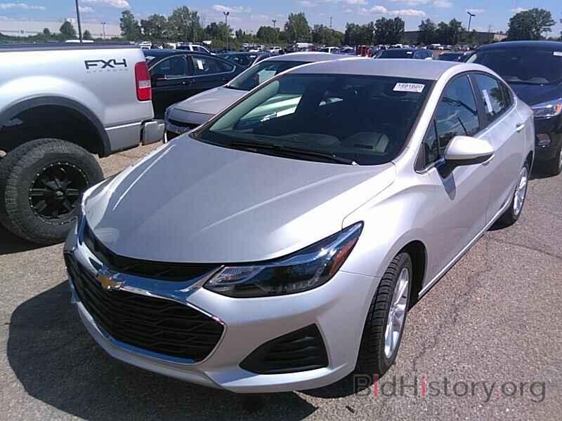 Photo 1G1BE5SM8K7118887 - Chevrolet Cruze 2019