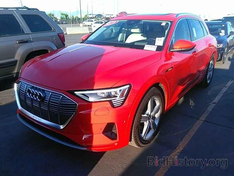 Photo WA1VAAGE9KB007587 - Audi e-tron 2019