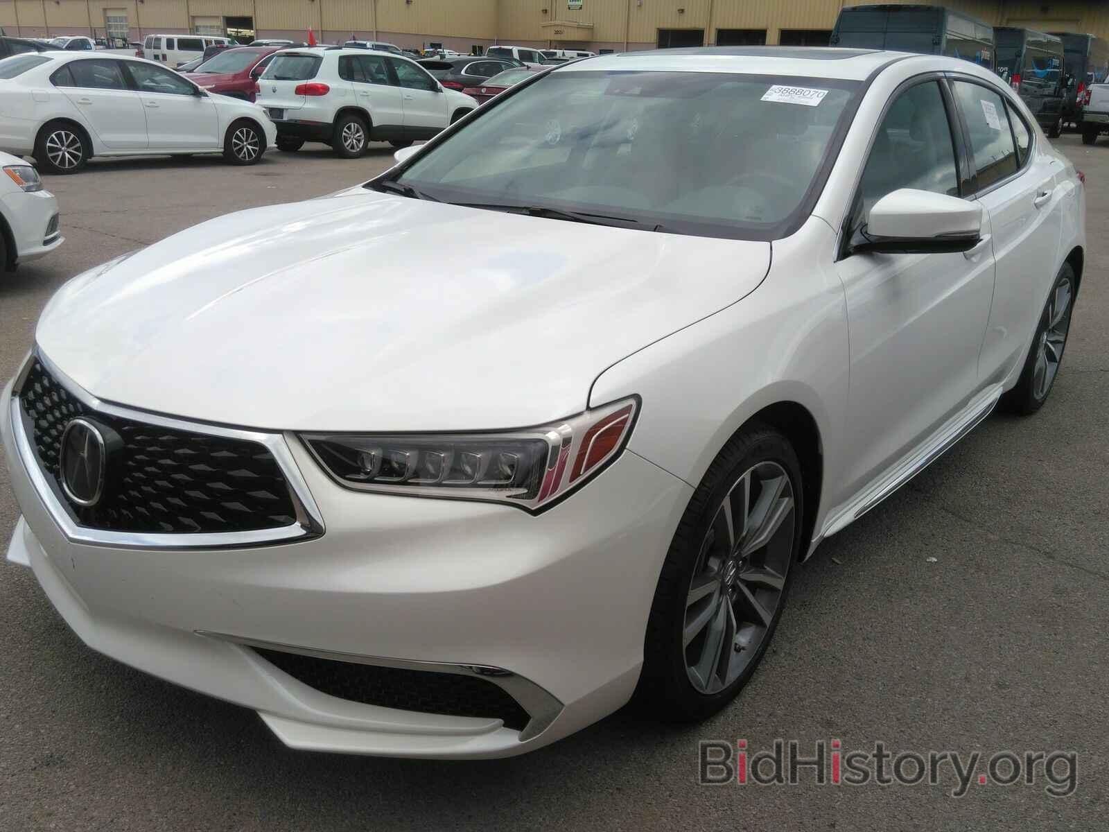 Photo 19UUB3F40LA000586 - Acura TLX 2020