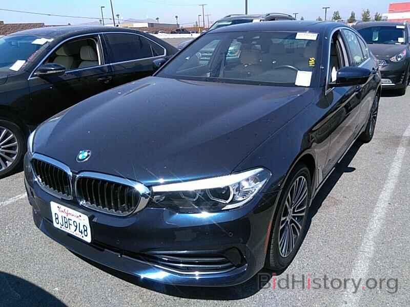 Photo WBAJA5C51KBX86742 - BMW 5 Series 2019