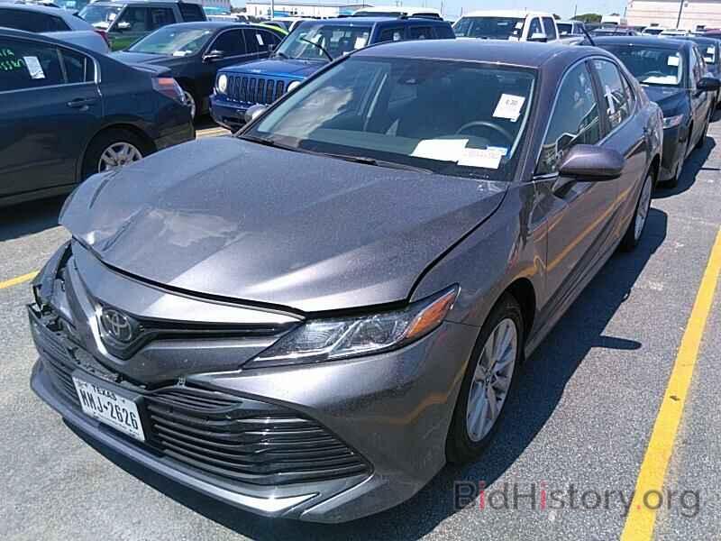 Photo 4T1C11AK4LU858984 - Toyota Camry LE 2020