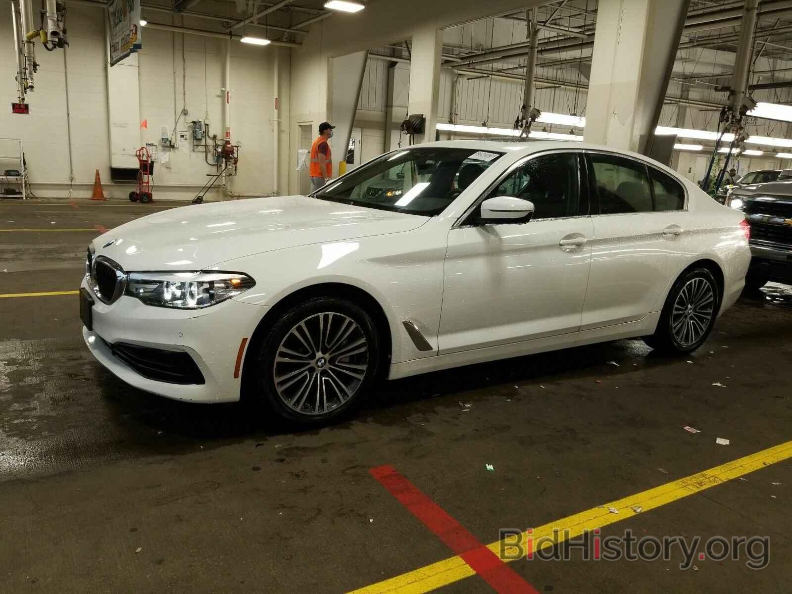 Photo WBAJA7C50KG912443 - BMW 5 Series 2019