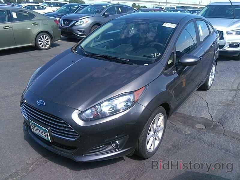 Photo 3FADP4BJ8KM105949 - Ford Fiesta 2019