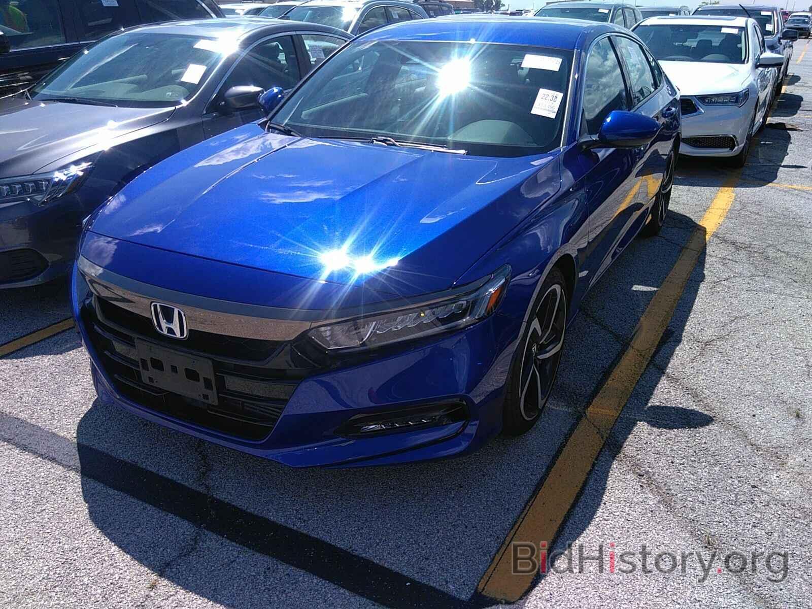 Photo 1HGCV1F33KA059869 - Honda Accord Sedan 2019