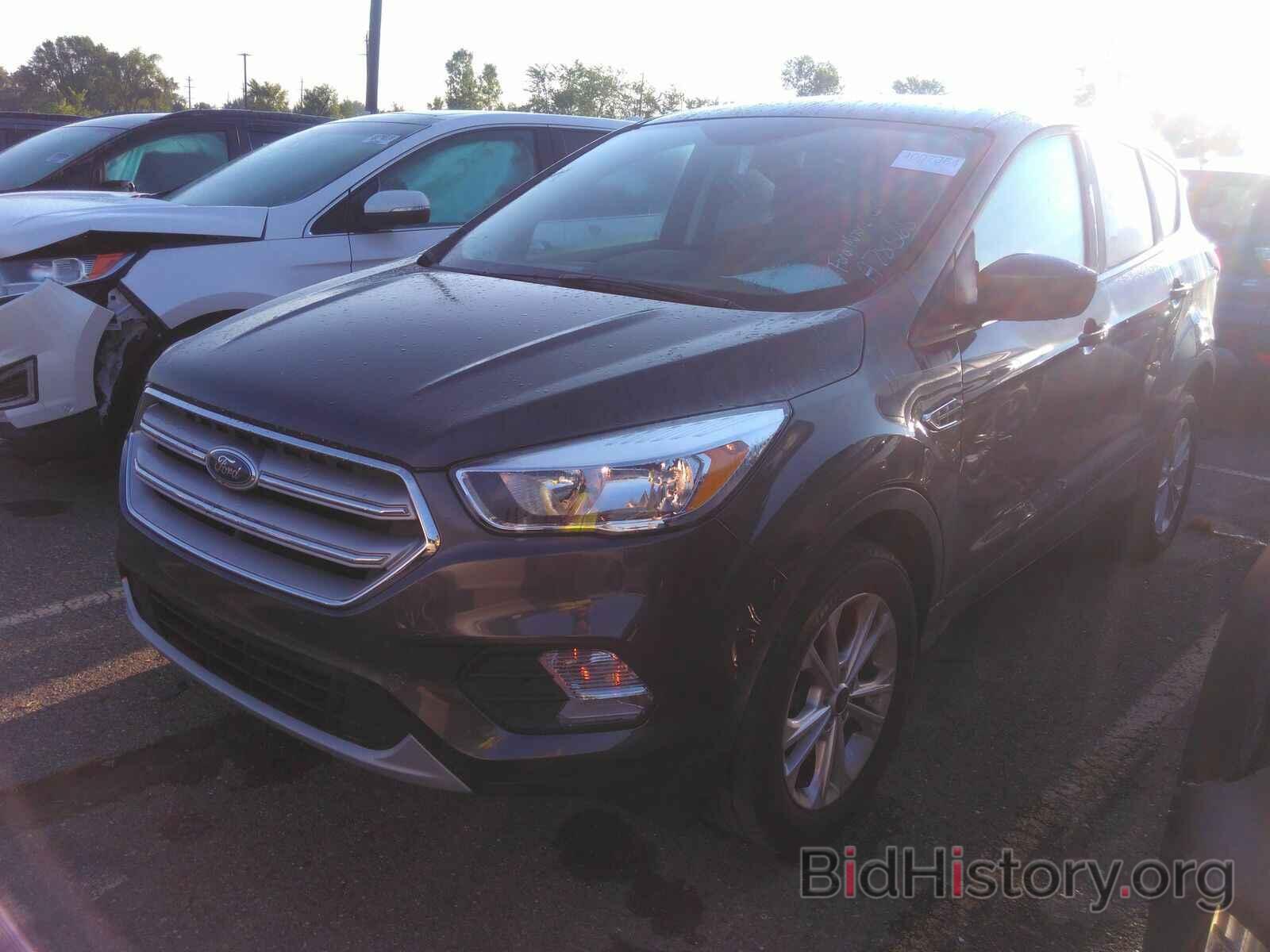 Photo 1FMCU9GD5KUA78568 - Ford Escape 2019