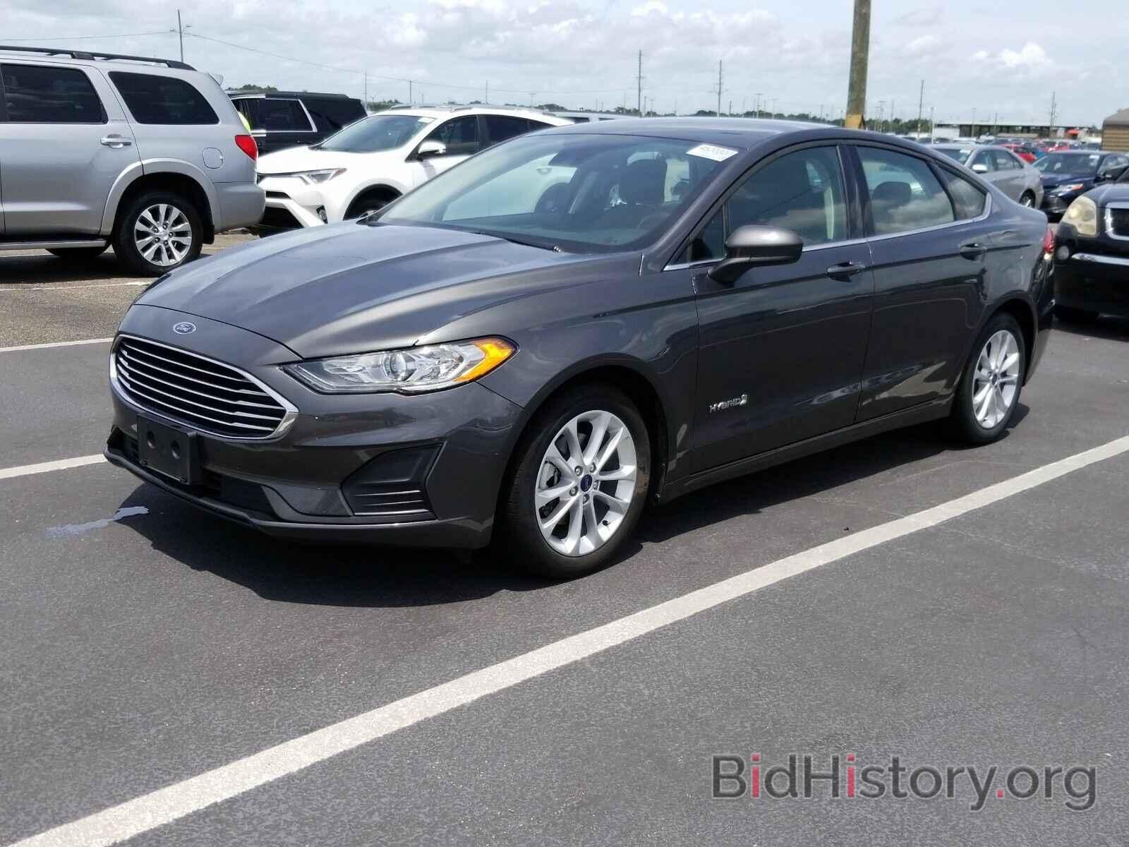 Photo 3FA6P0LU8KR222735 - Ford Fusion Hybrid 2019