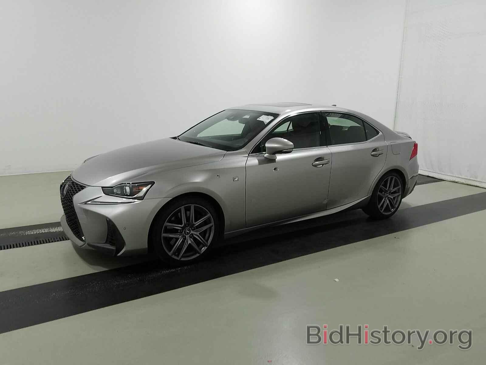 Photo JTHCZ1D25K5016798 - Lexus IS IS 2019