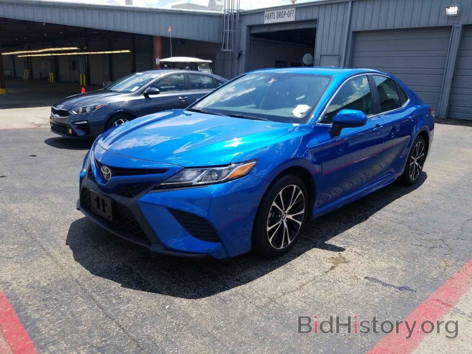 Photo 4T1B11HKXKU270989 - Toyota Camry 2019