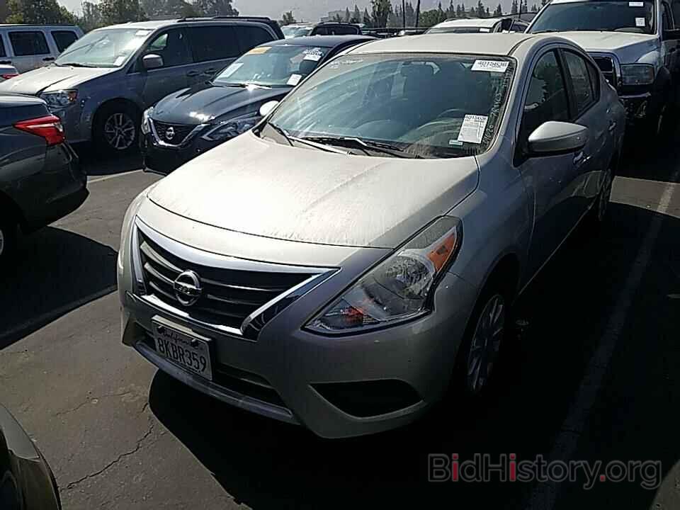 Photo 3N1CN7AP3KL838809 - Nissan Versa Sedan 2019