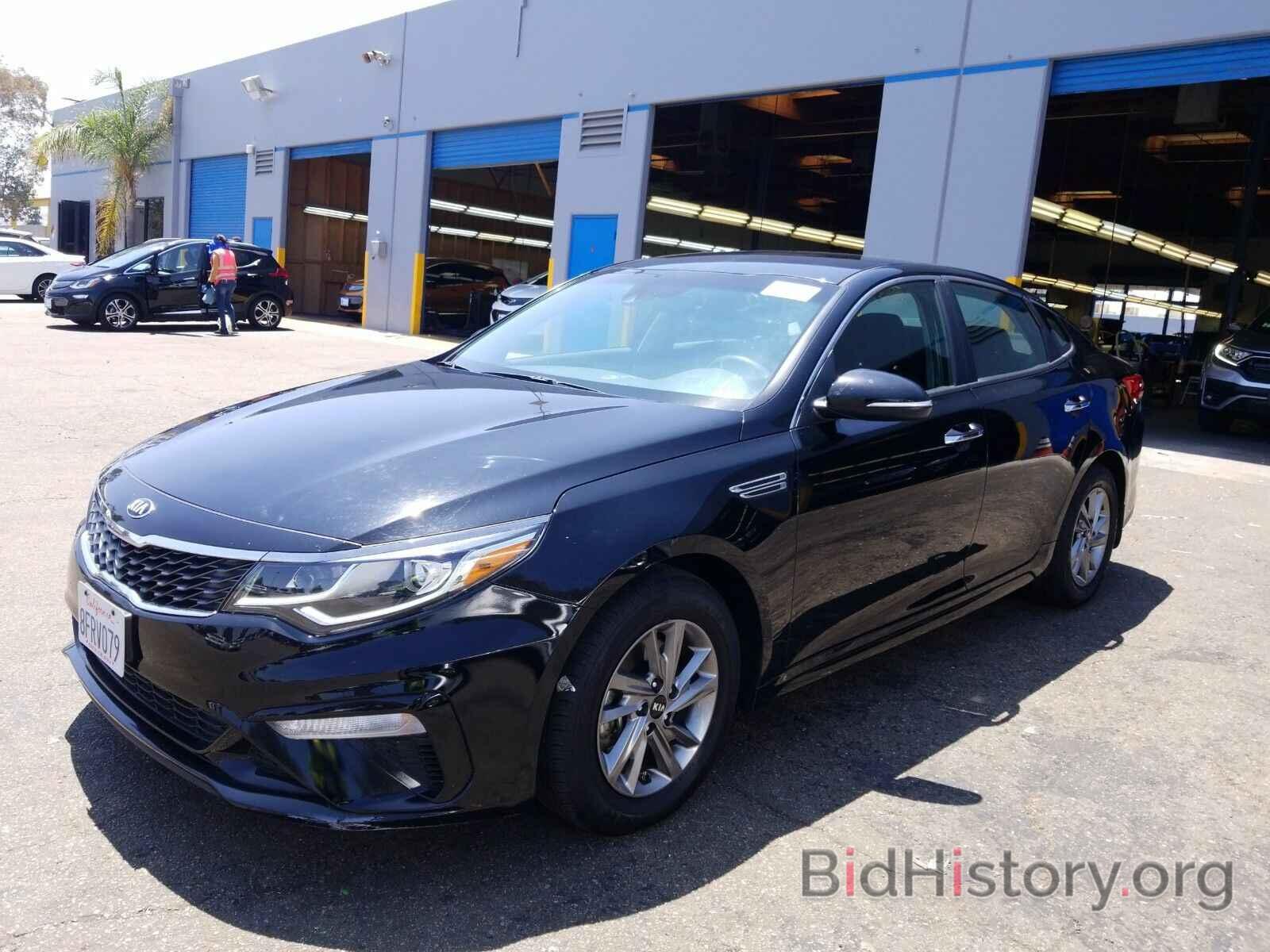 Photo 5XXGT4L38KG281470 - Kia Optima 2019