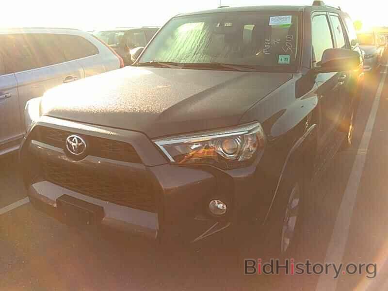 Photo JTEBU5JRXK5685617 - Toyota 4Runner SR5 2019