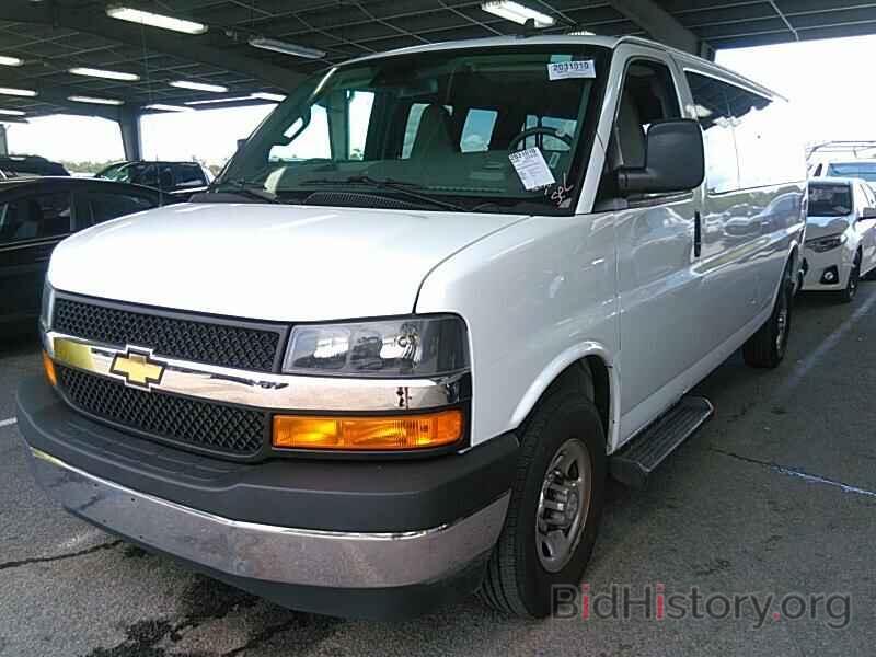 Photo 1GAZGPFP4K1163353 - Chevrolet Express Passenger 2019