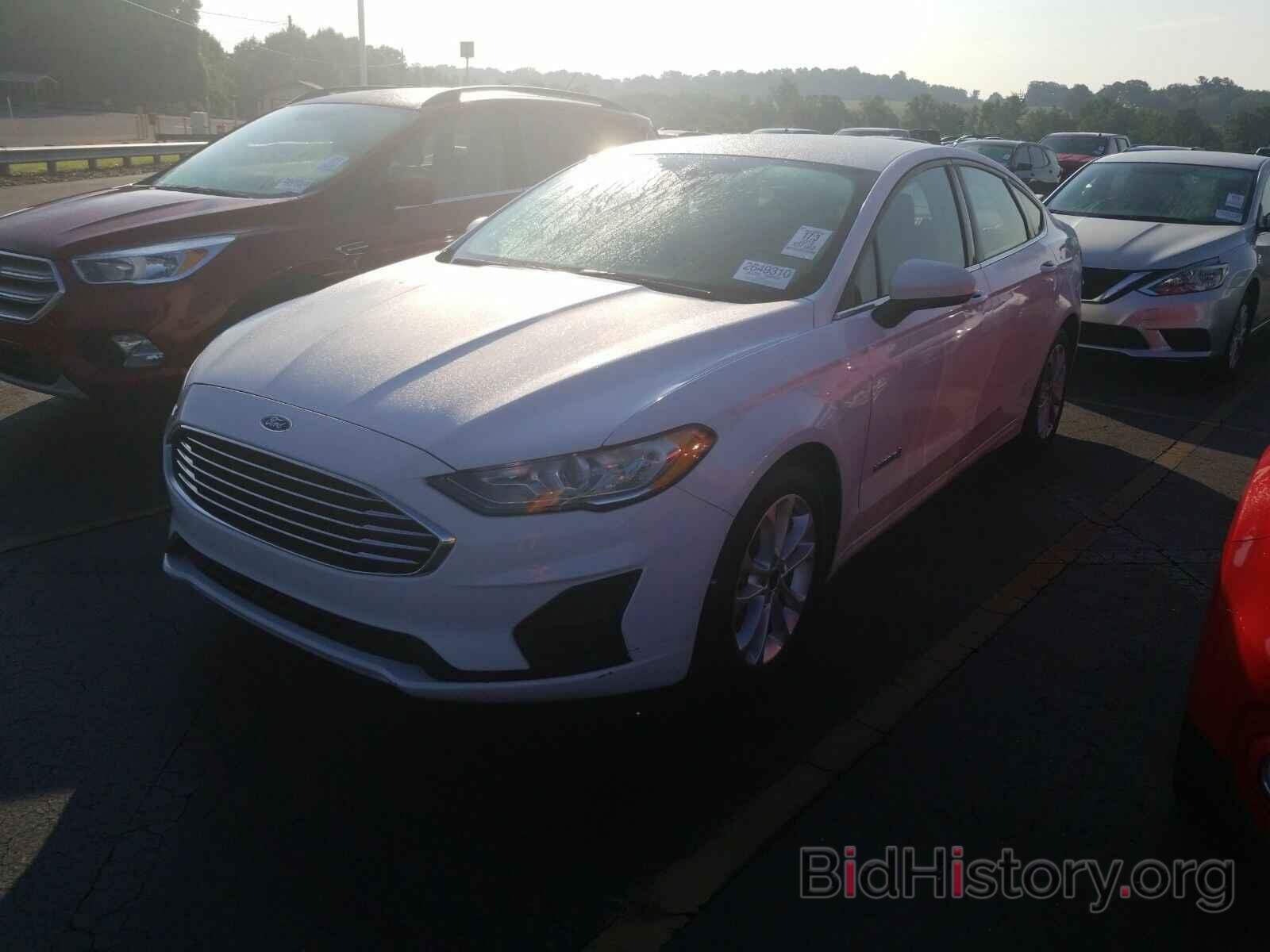 Photo 3FA6P0LU1KR242292 - Ford Fusion Hybrid 2019