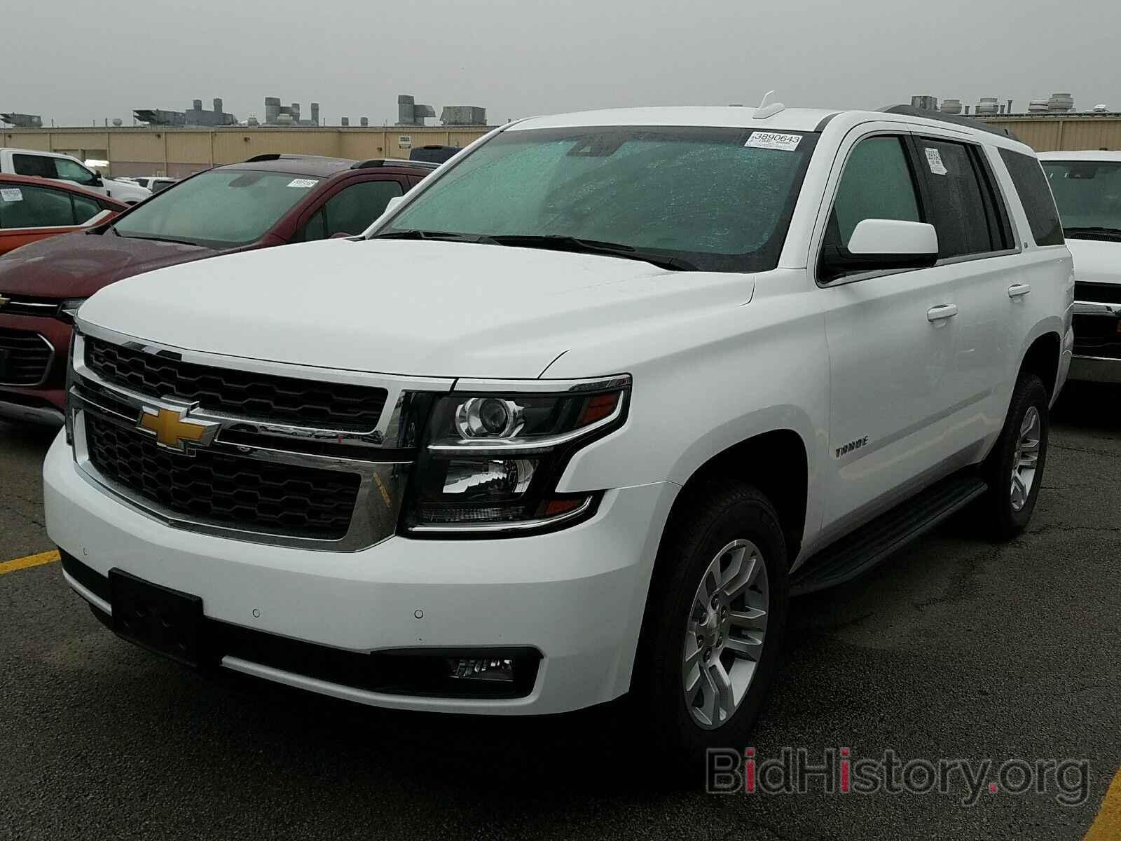 Photo 1GNSKBKC1KR331844 - Chevrolet Tahoe 2019