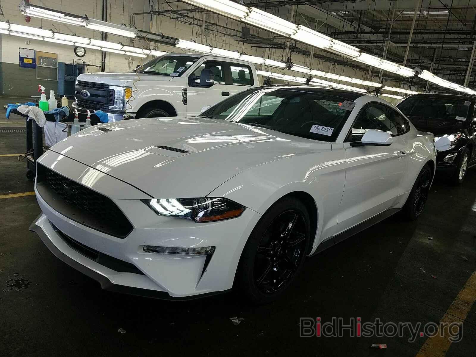 Photo 1FA6P8TH7L5121370 - Ford Mustang 2020