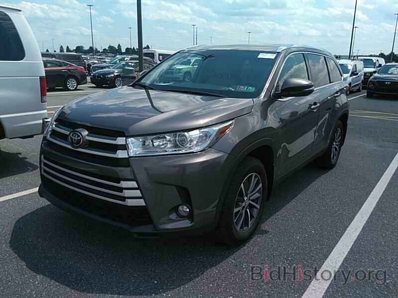 Photo 5TDJZRFH8KS606478 - Toyota Highlander 2019