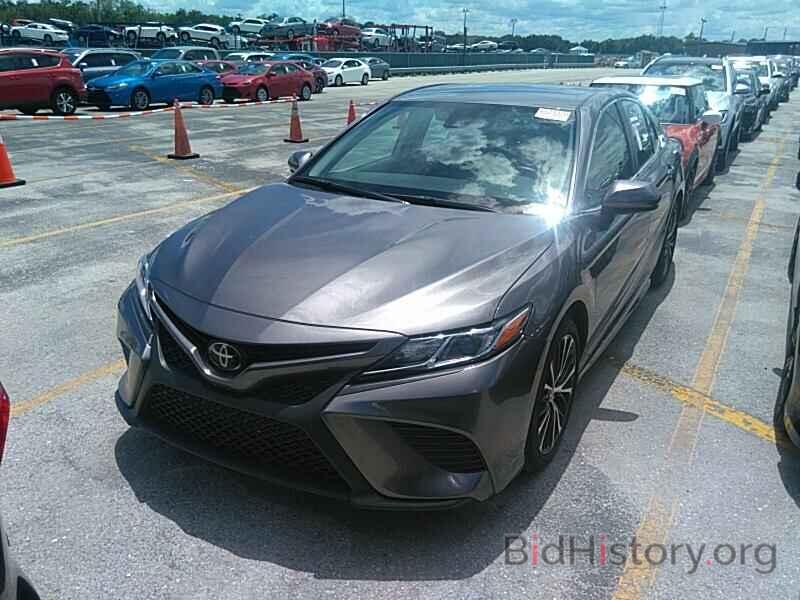 Photo 4T1G11AK7LU903319 - Toyota Camry 2020