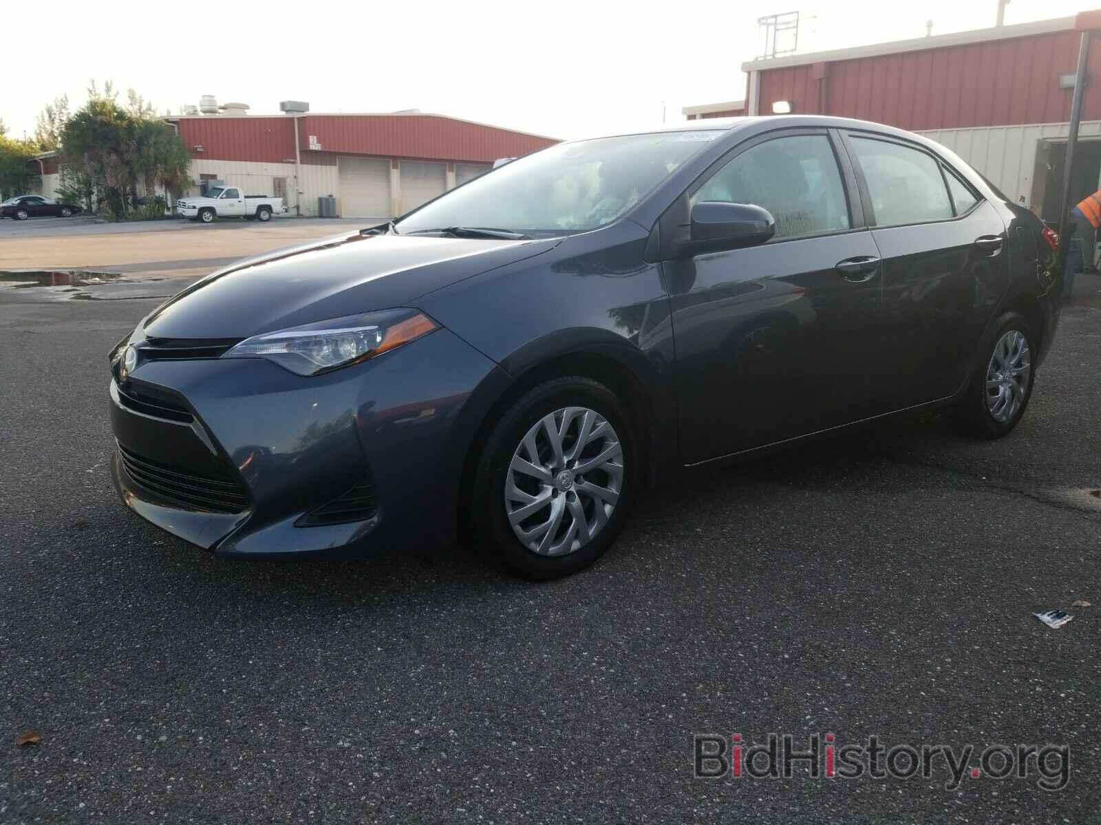 Photo 2T1BURHE3KC218833 - Toyota Corolla LE 2019